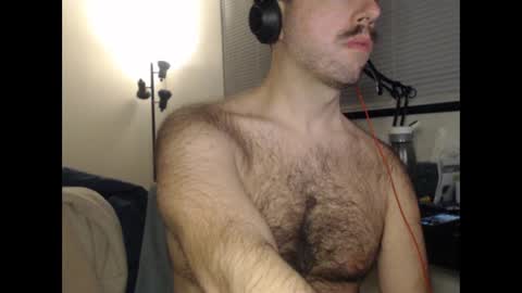 Snapshot of otterpussy chatting on January 2025 02:38:02 AM OtterPussy online show from January 2025 02:38:02 AM