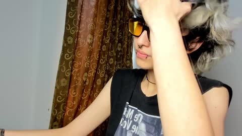 Otto 3 online show from December 2024 06:10:01 PM