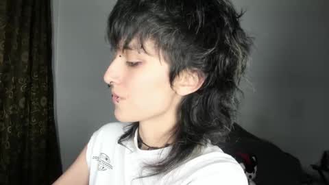 Snapshot of ottoyan_ chatting on November 2025 01:15:02 AM Otto 3 online show from November 2025 01:15:02 AM