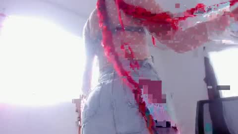 Snapshot of ounla_sweet chatting on May 2026 10:18:02 PM ounla sweet online show from May 2026 10:18:02 PM