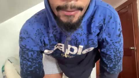 outofhisleague_ online show from April 2026 01:11:01 PM