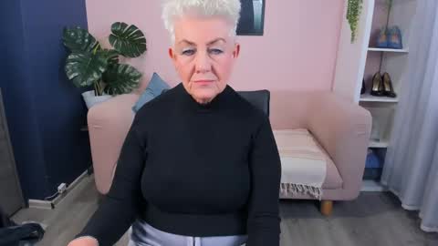 Alla online show from October 2025 08:20:01 AM