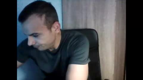 ovidiux91 online show from September 2025 09:36:01 AM