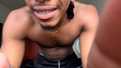 Owen online show from February 2025 09:21:02 PM