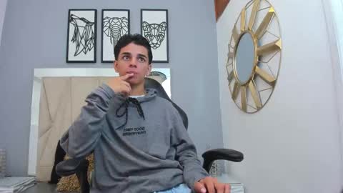 Owen Johnson online show from October 2025 12:13:02 PM