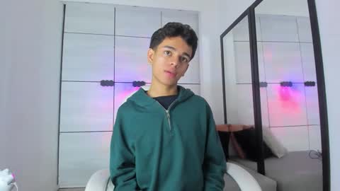 Owen Johnson online show from October 2025 11:53:02 AM