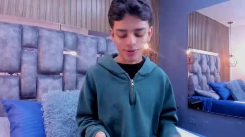 Snapshot of owen__johnson chatting on June 2026 11:34:02 AM Owen Johnson online show from June 2026 11:34:02 AM