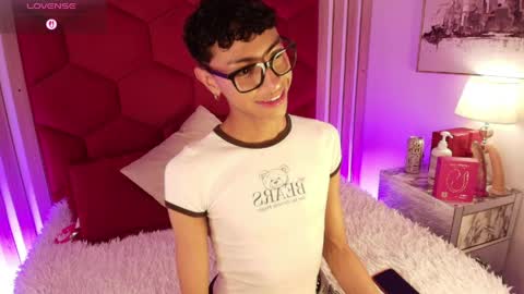 Owen online show from April 2026 03:06:01 AM