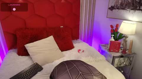 Owen online show from April 2026 03:06:02 AM