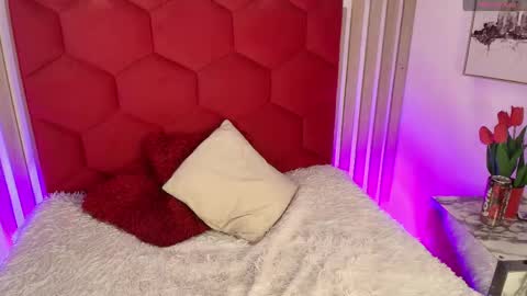 Owen online show from June 2026 03:44:01 AM
