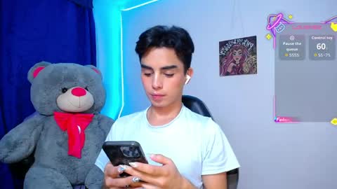 Snapshot of owenblue__ chatting on May 2026 05:35:01 AM Owen Independent model online show from May 2026 05:35:01 AM