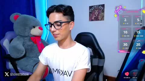 Snapshot of owenblue__ chatting on May 2026 07:05:02 AM Owen Independent model online show from May 2026 07:05:02 AM