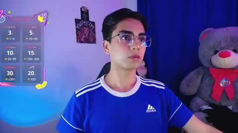 Snapshot of owenblue__ chatting on July 2026 10:21:01 AM Owen Independent model online show from July 2026 10:21:01 AM