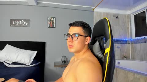 Owen online show from January 2025 01:58:01 AM