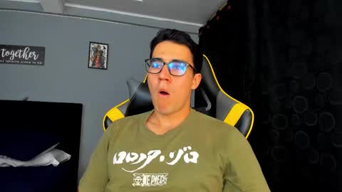 Owen online show from September 2025 02:03:02 AM
