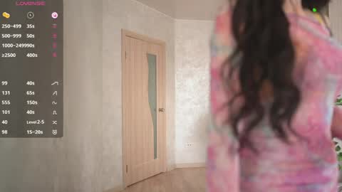 Oxana   Hi friends all my videos are 50 off check my bio online show from April 2026 09:15:01 AM