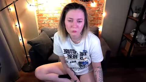 Snapshot of ozalin_green chatting on September 2025 10:03:02 PM ozalin_green online show from September 2025 10:03:02 PM