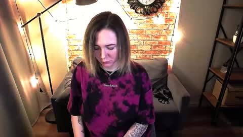 Snapshot of ozalin_green chatting on October 2025 05:51:02 AM ozalin_green online show from October 2025 05:51:02 AM