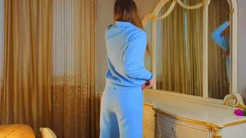 Call me Gabriela online show from November 2025 08:40:01 AM