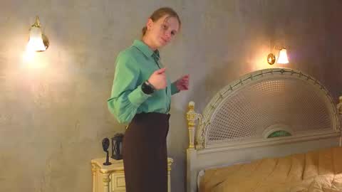 Call me Gabriela online show from December 2025 01:06:01 PM