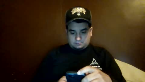 ozlo online show from April 2026 10:54:02 PM