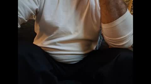 Snapshot of p326032 chatting on November 2025 11:38:02 PM p326032 online show from November 2025 11:38:02 PM