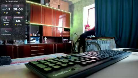 Ella online show from February 2025 10:29:02 AM