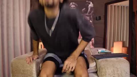 Snapshot of pablo_russoo chatting on March 2026 02:28:02 AM pablo online show from March 2026 02:28:02 AM