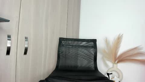 Snapshot of pablohot_5 chatting on May 2026 01:57:01 AM kYLIE online show from May 2026 01:57:01 AM