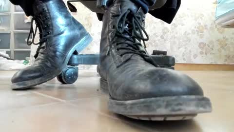 Pablo Meness online show from December 2025 07:14:02 AM