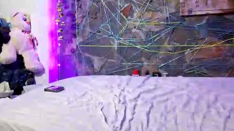 pablouyu online show from February 2025 06:48:01 AM