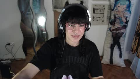 Snapshot of painprince69 chatting on April 2026 03:30:02 AM Pain Prince online show from April 2026 03:30:02 AM