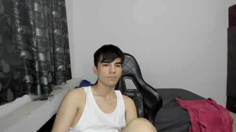 pakun_ online show from January 2025 11:43:01 PM