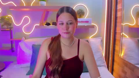 P A L M E R  online show from September 2025 01:54:02 PM