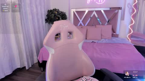 Snapshot of palmerfox_tay chatting on January 2025 02:43:01 PM palmerfox_tay online show from January 2025 02:43:01 PM
