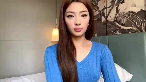 Paw Paw online show from December 2025 06:41:02 AM