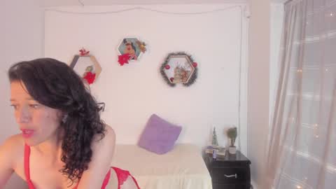 Paloma  online show from December 2024 12:07:02 AM