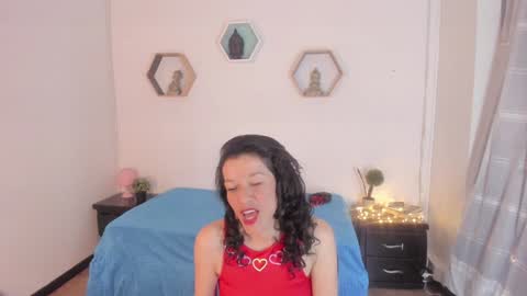 Paloma  online show from January 2025 08:26:02 PM