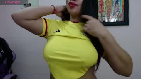 Snapshot of pamela_claus chatting on July 2026 07:05:02 PM Pamela Claus online show from July 2026 07:05:02 PM