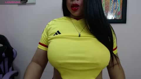 Snapshot of pamela_claus chatting on July 2026 01:57:01 PM Pamela Claus online show from July 2026 01:57:01 PM