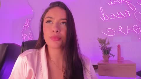 Snapshot of pamela_vega chatting on February 2025 10:15:02 AM Manuela online show from February 2025 10:15:02 AM