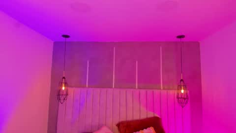 Snapshot of pamela_vega chatting on September 2025 11:55:02 AM Manuela online show from September 2025 11:55:02 AM
