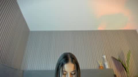 Manuela online show from July 2026 07:06:02 PM