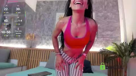 Snapshot of pamela_wolf_ chatting on February 2026 08:15:01 PM Pamela online show from February 2026 08:15:01 PM