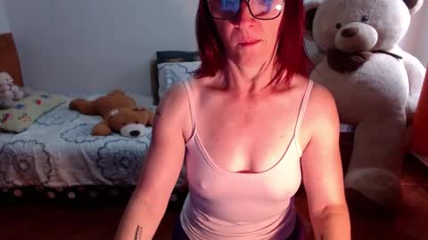 Snapshot of pamelaa_jagger chatting on January 2025 02:08:02 PM Pamela Jagger online show from January 2025 02:08:02 PM