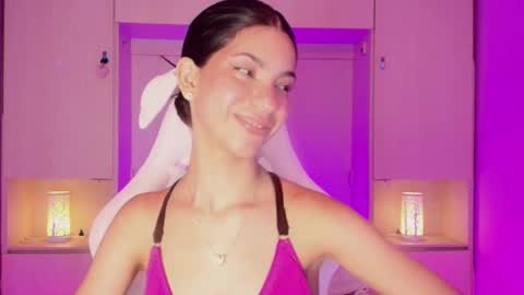 Snapshot of pamelaascott chatting on December 2024 07:29:01 AM P A M online show from December 2024 07:29:01 AM