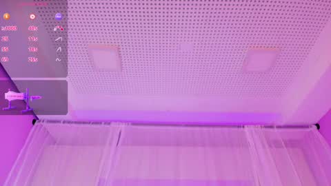 Snapshot of pamelaascott chatting on February 2025 11:38:02 PM P A M online show from February 2025 11:38:02 PM