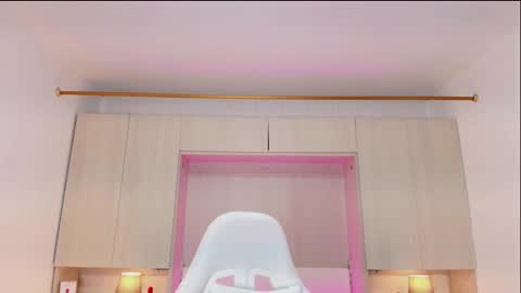 Snapshot of pamelaascott chatting on February 2025 08:47:01 PM P A M online show from February 2025 08:47:01 PM