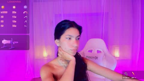 Snapshot of pamelaascott chatting on February 2025 10:15:02 AM P A M online show from February 2025 10:15:02 AM