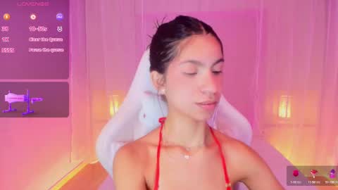 Snapshot of pamelaascott chatting on March 2025 06:35:01 AM P A M online show from March 2025 06:35:01 AM